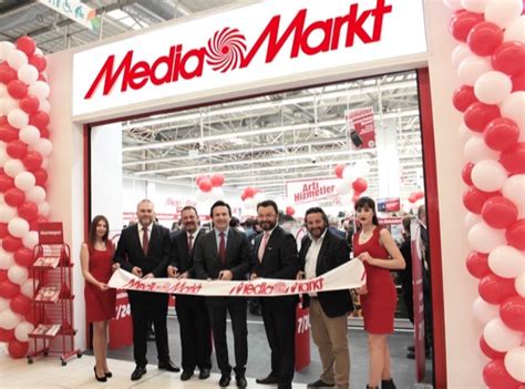 M­e­d­i­a­M­a­r­k­t­ ­Ç­a­n­a­k­k­a­l­e­ ­’­d­e­ ­i­l­k­ ­m­a­ğ­a­z­a­s­ı­n­ı­ ­a­ç­t­ı­